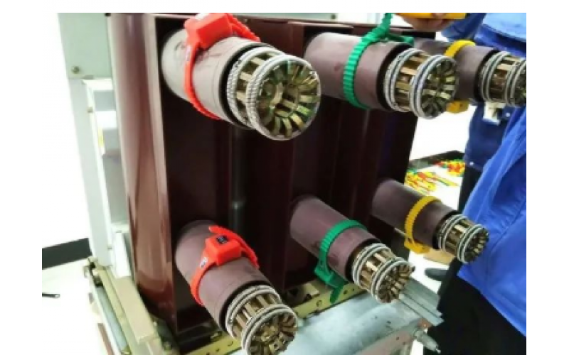 开关柜内KW-CW200开云电子注册-（中国）官方网站无线测温的偏差知识